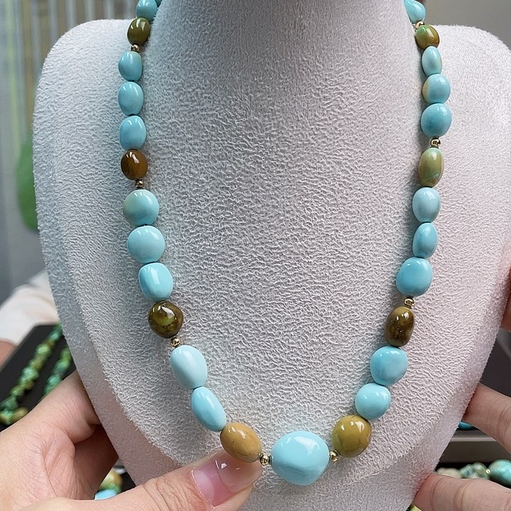 未镶嵌绿松石珠宝奇石