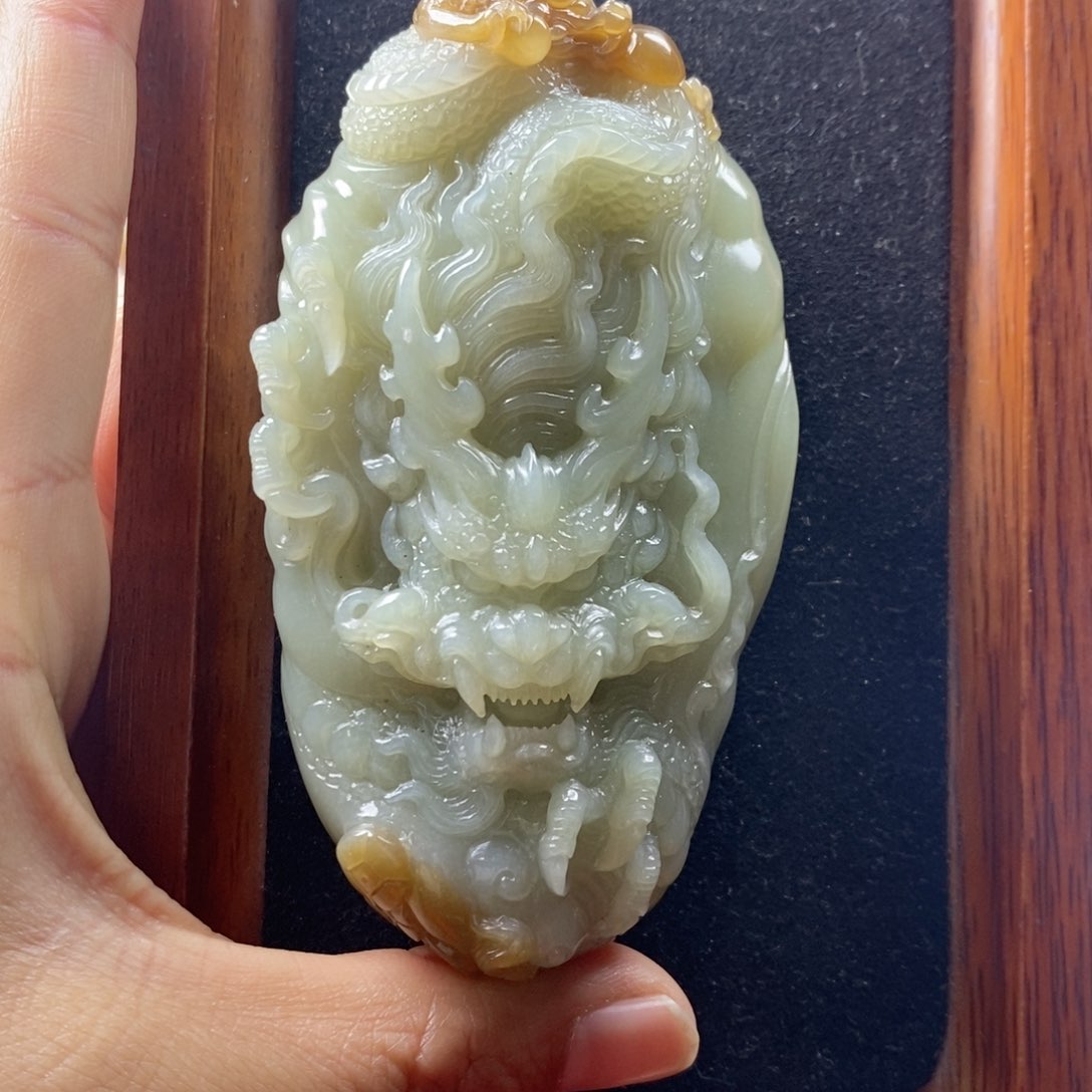 未镶嵌和田玉把件