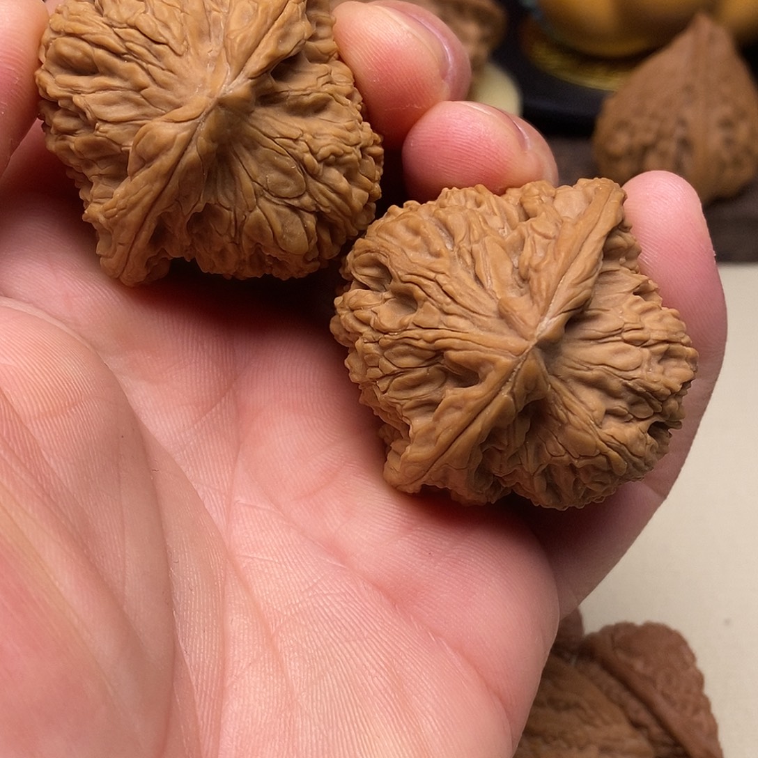 文玩核桃把件南疆