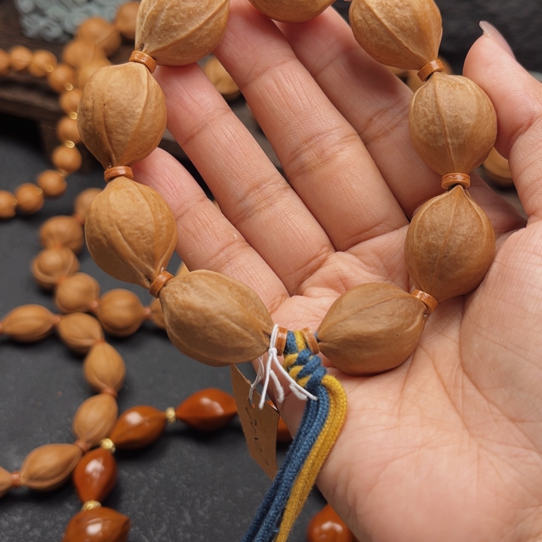 熬***猫手串橄榄核20.27梅林铁核