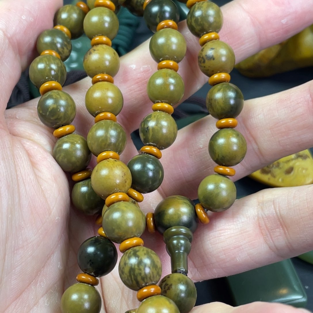 岫岩河磨玉（透闪石质玉）手链未镶嵌云*沐