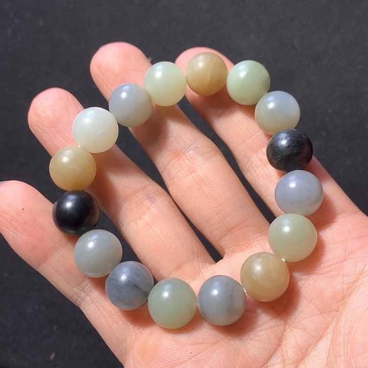 和田玉手串未镶嵌12毫米楼兰三色和田玉手串