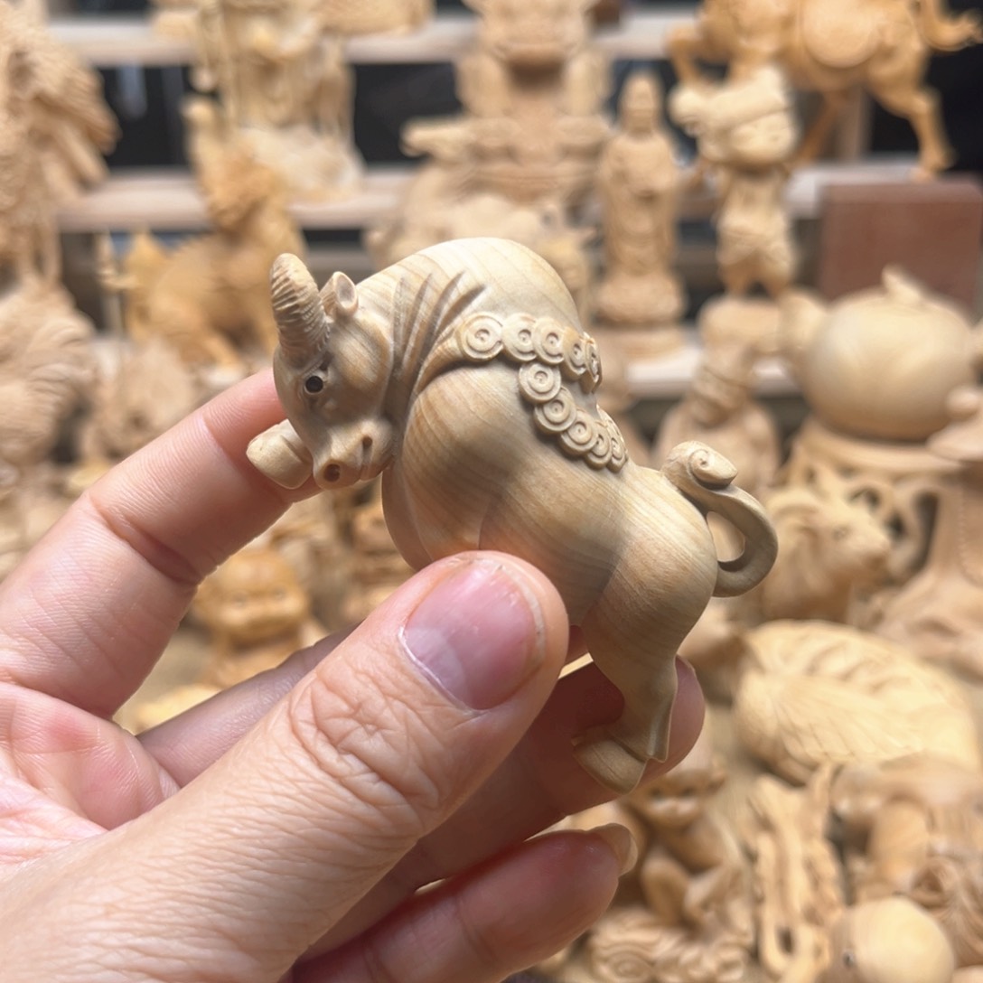 黄杨木小叶黄杨斗牛