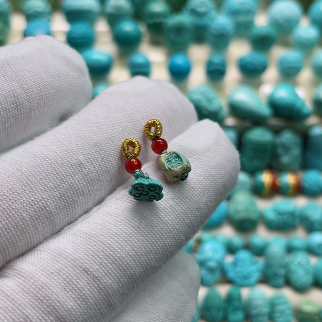 南红玛瑙颈饰未镶嵌