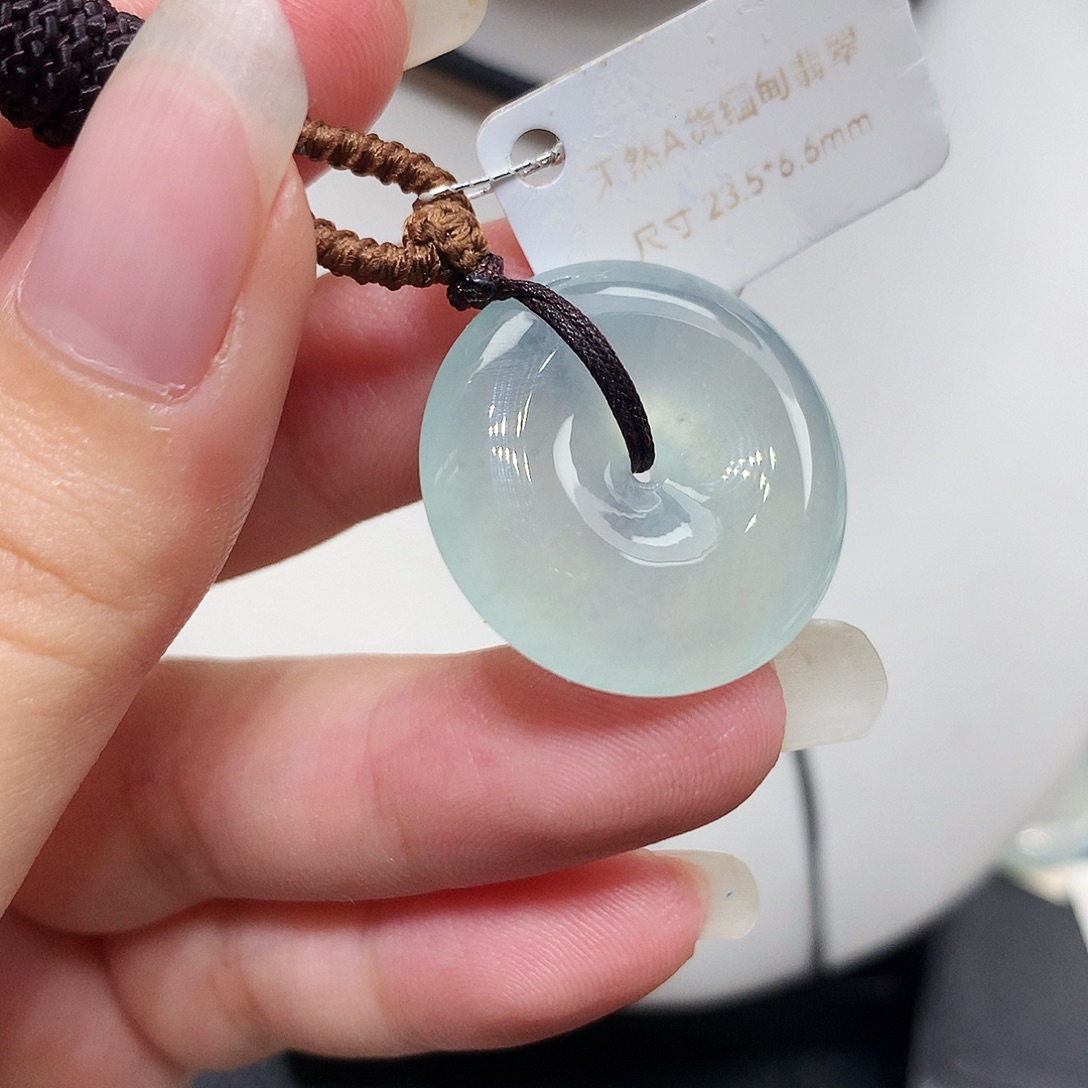 翡翠未镶嵌颈饰编号67，23.5/6.6