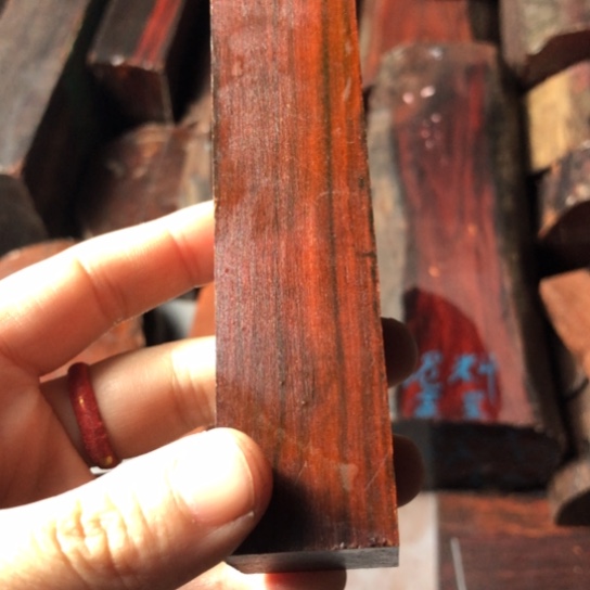 印度小叶紫檀檀香紫檀一块