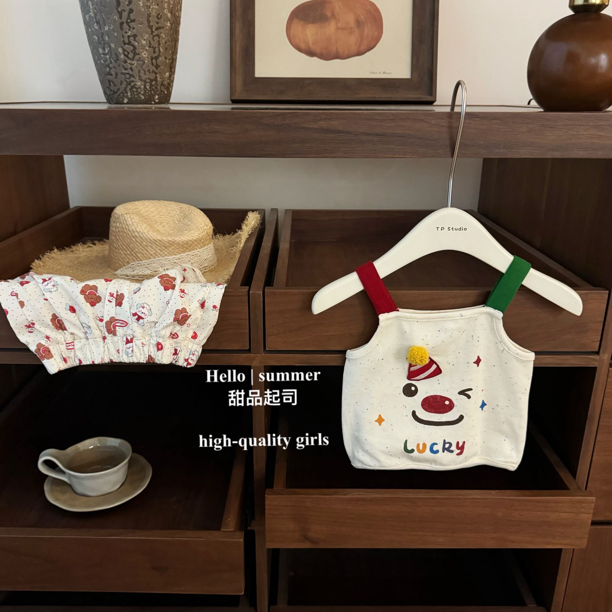 【甜品起司】可爱暴击！原创款女宝宝超萌立体小丑背心短裤洋气套装