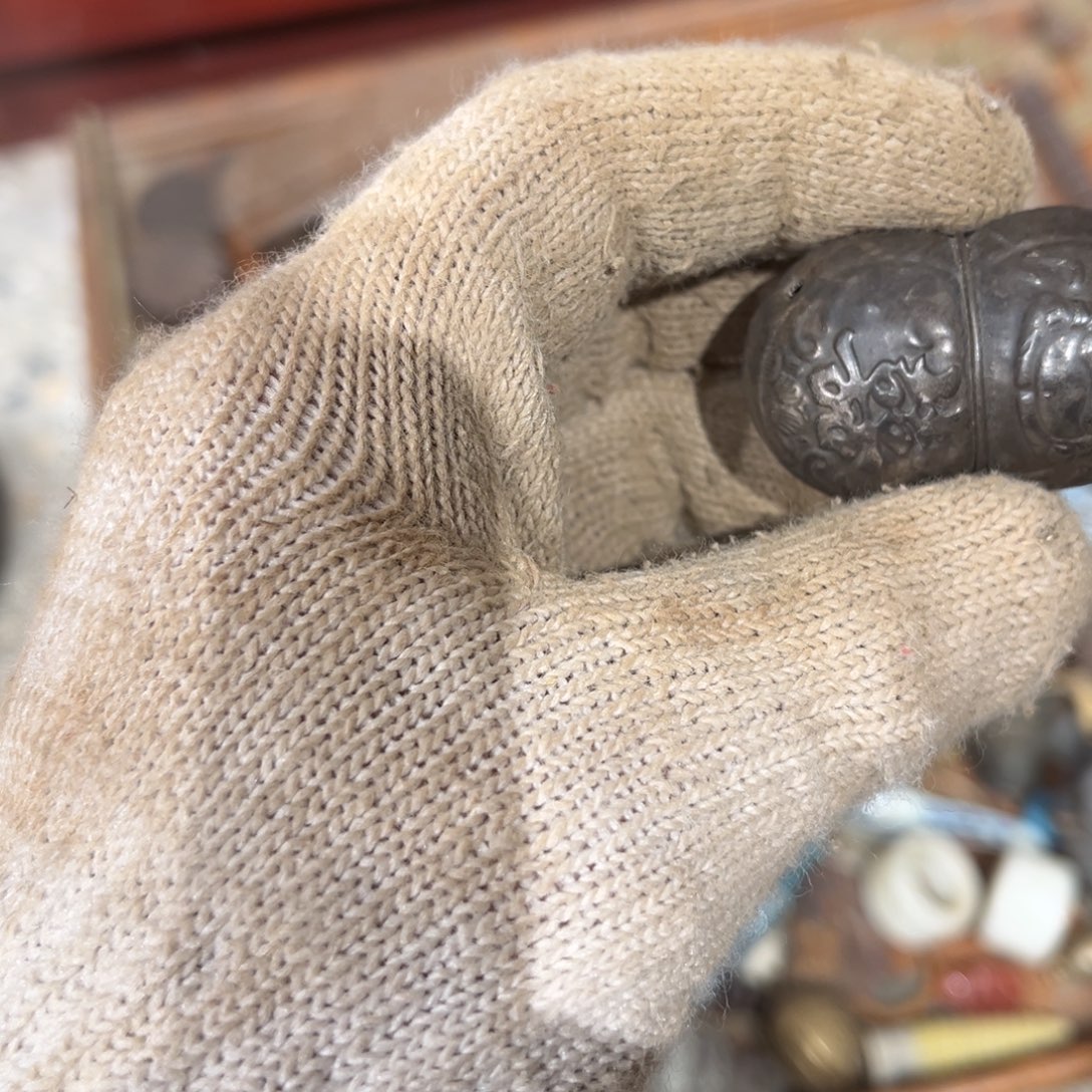 八***财一物一图，工艺品。