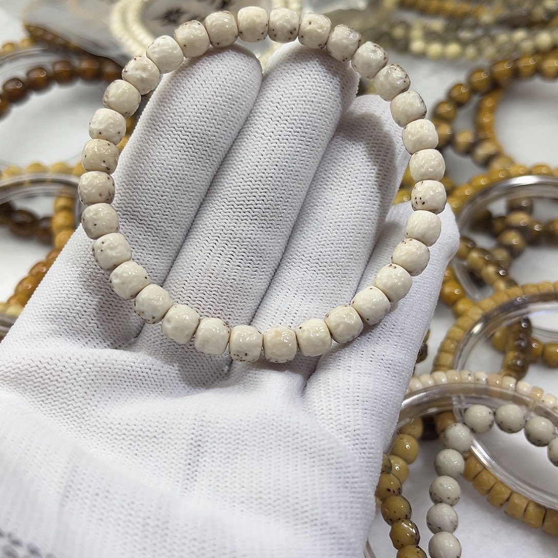 星月菩提吊坠超大留白