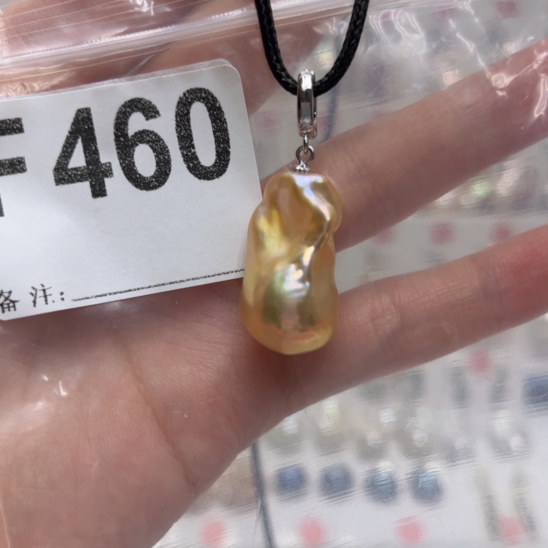 颈饰未镶嵌淡水珍珠
