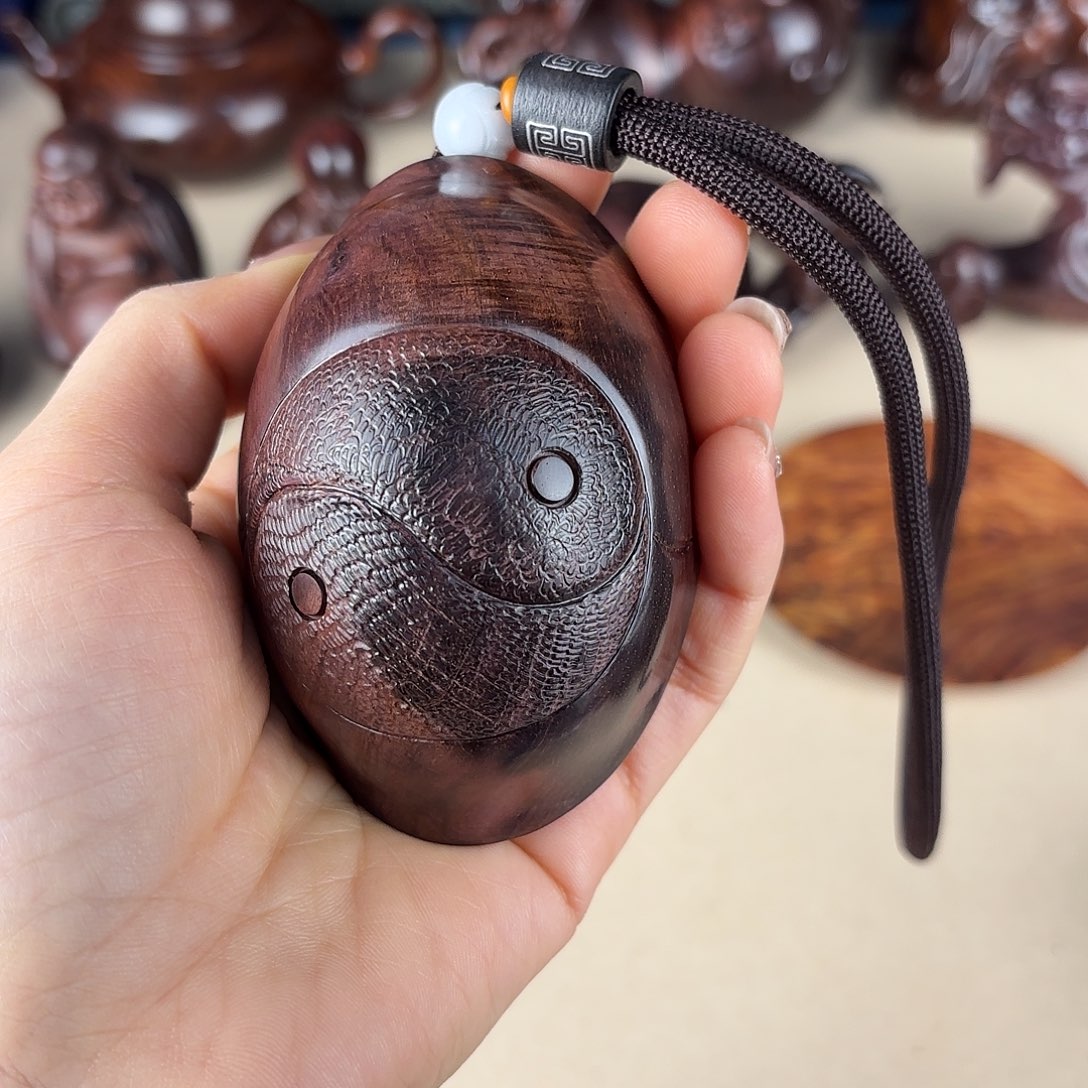 黄花梨/降香黄檀把件把件