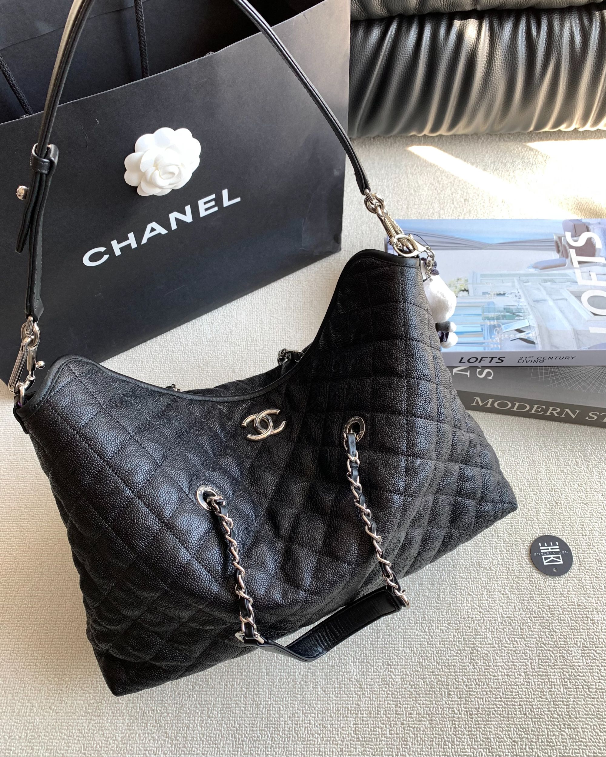 95新 Chanel/香奈儿 黑银鱼子酱2way hobo包大号38cm 16619072