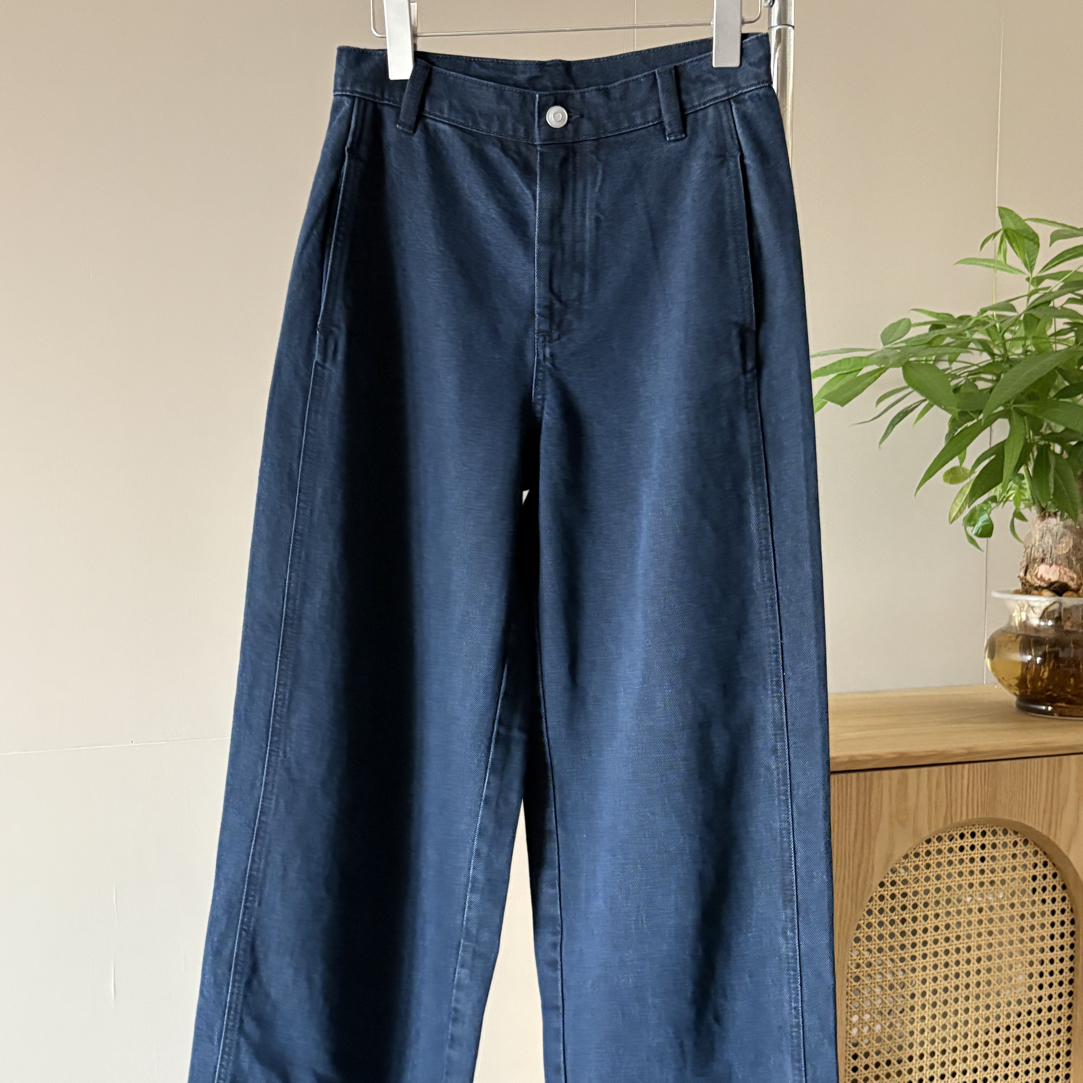 进口面料灰蓝直筒牛仔长裤