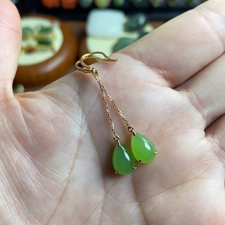 和田玉18K金镶嵌颈饰