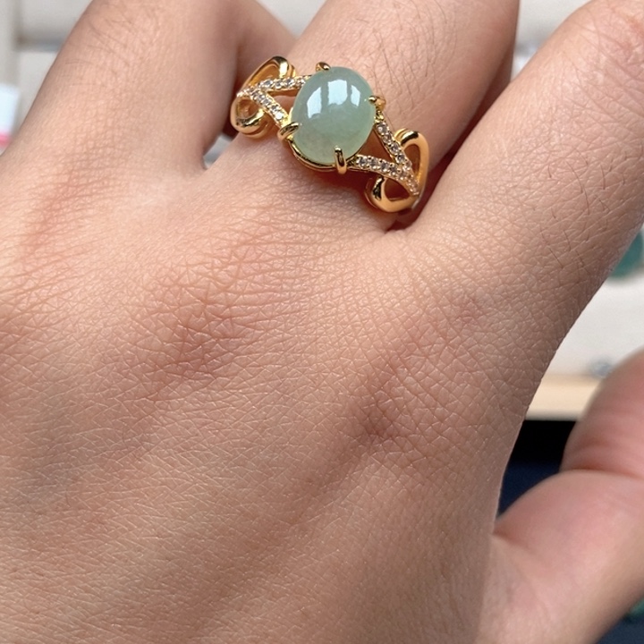 翡翠未镶嵌戒指戒指