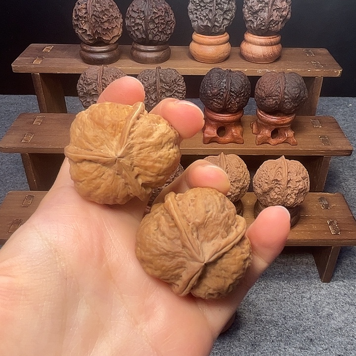 文玩核桃吊坠z粗筋三棱38mm