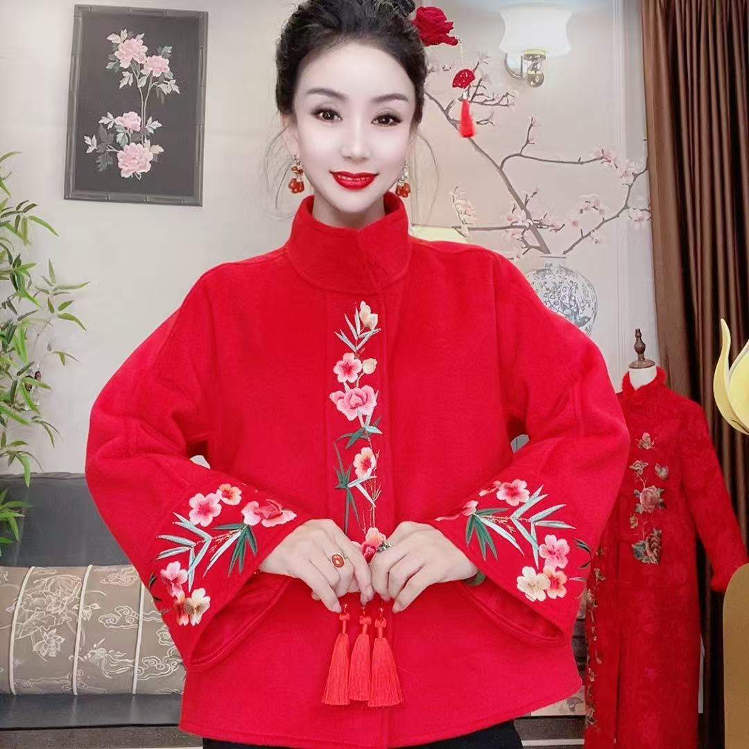 民族风新款刺绣花朵流苏上衣8200