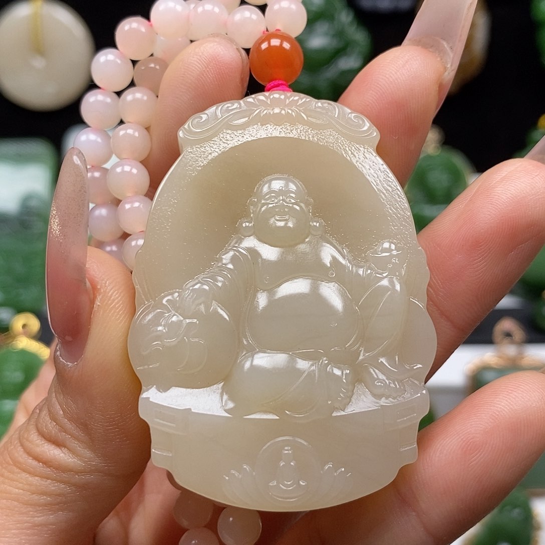 和田玉颈饰未镶嵌