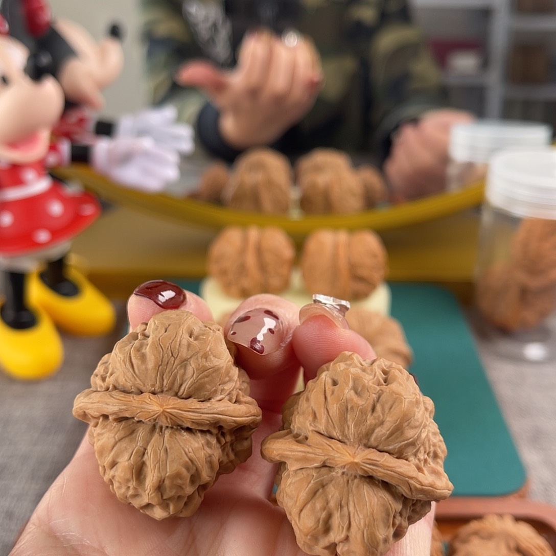 文玩核桃吊坠36蛤蟆头