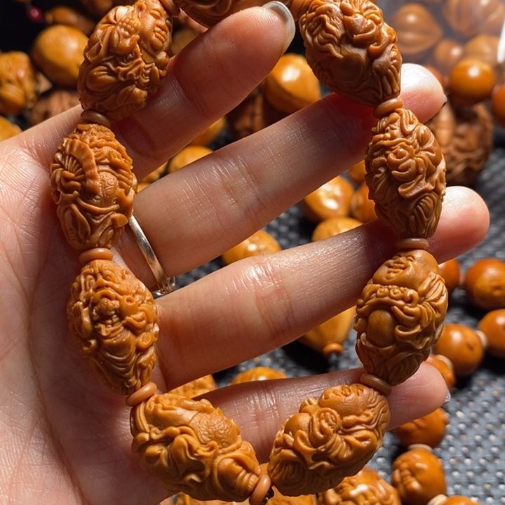 吊坠橄榄核·***n群仙汇