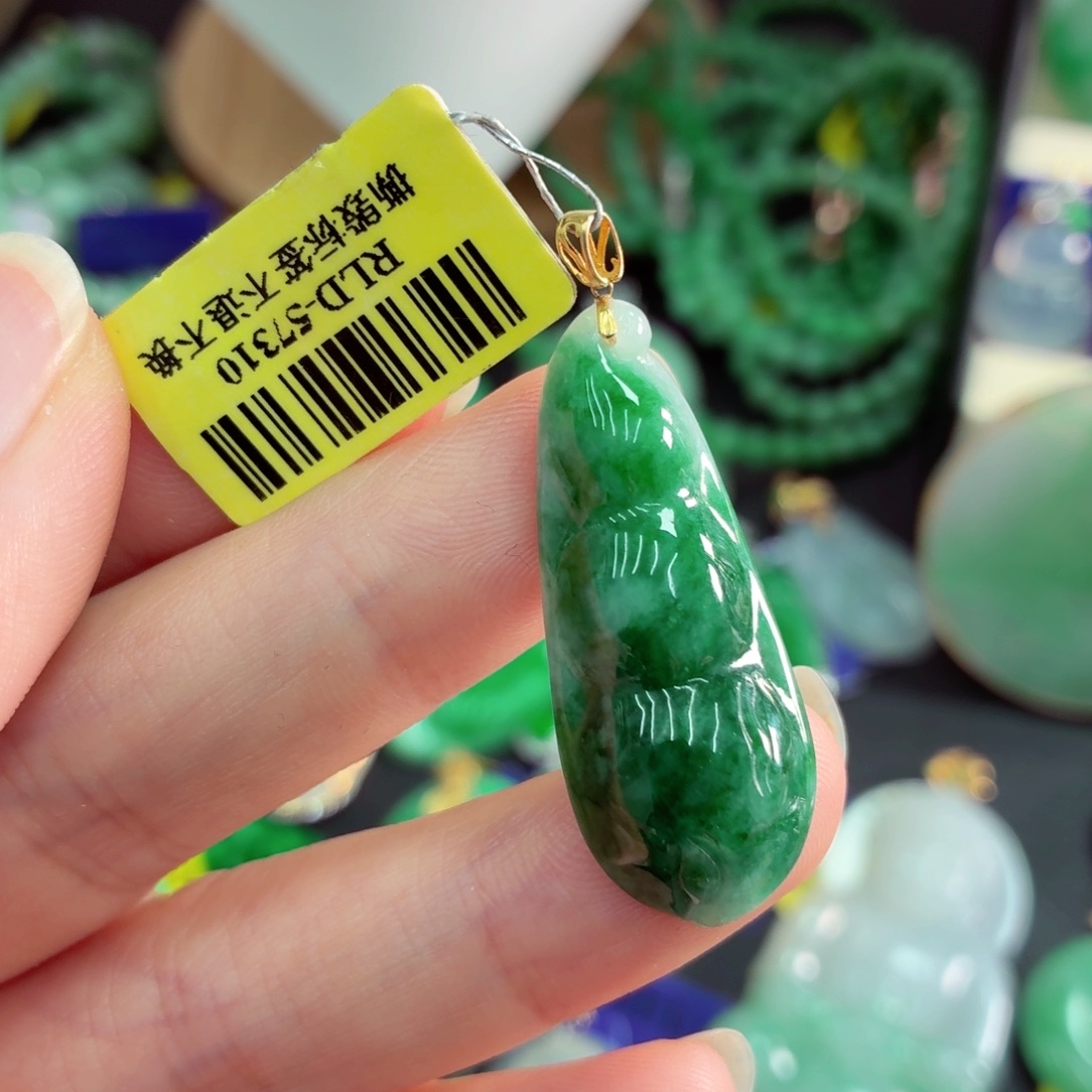 翡翠18K金镶嵌吊坠(不含链)