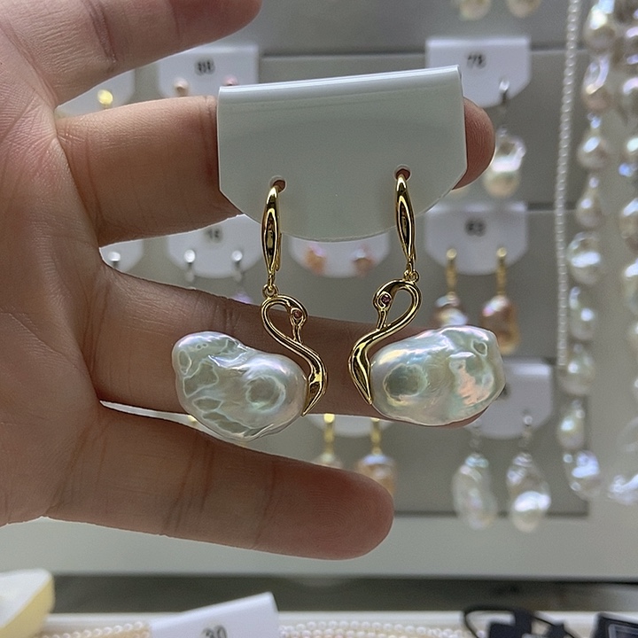 山****银S925镶嵌颈饰淡水珍珠