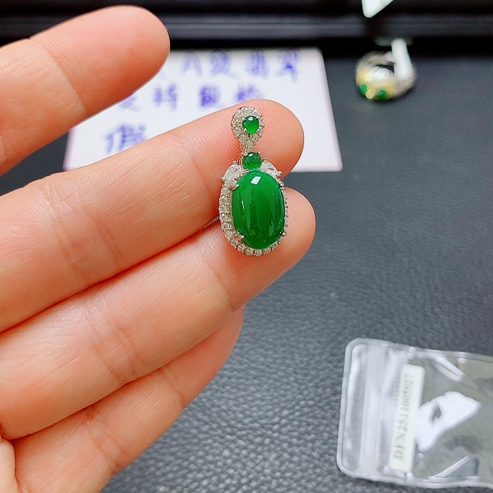 银S925镶嵌戒指翡翠