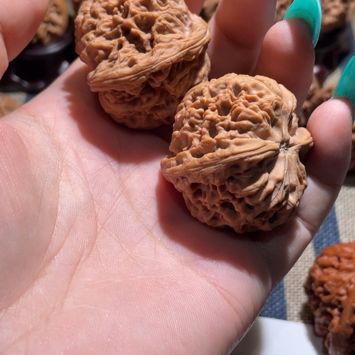 震***-吊坠文玩核桃南疆