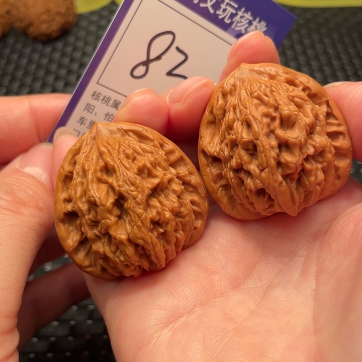 文玩核桃把件39虎头83