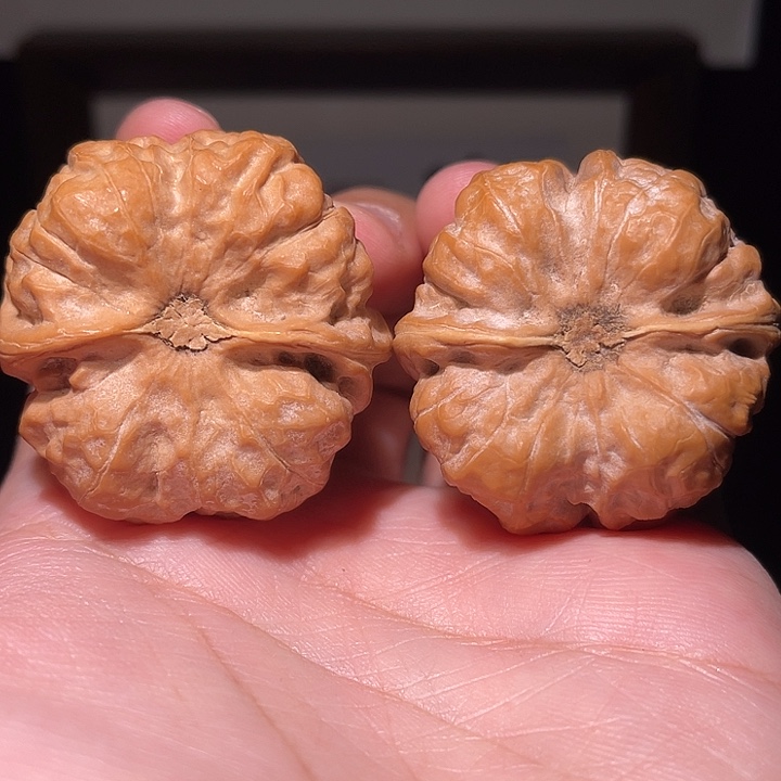 A***哥核桃手串/手链蛤蟆头  