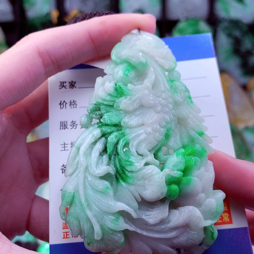 【闪购商品】翡翠颈饰未镶嵌天然