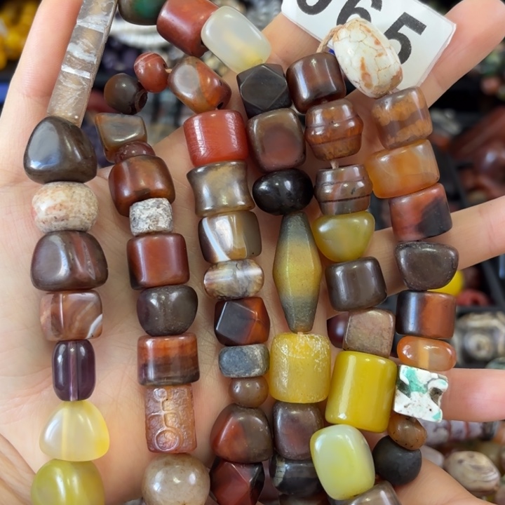 玛瑙/玉髓未镶嵌颈饰