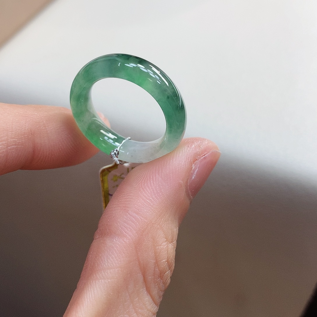 翡翠戒指未镶嵌12号