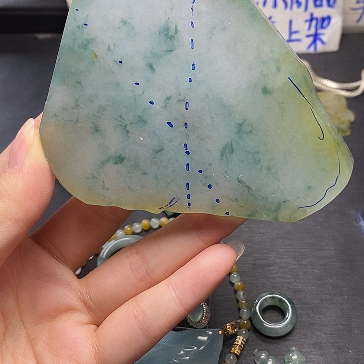 定制翡翠未镶嵌翡翠