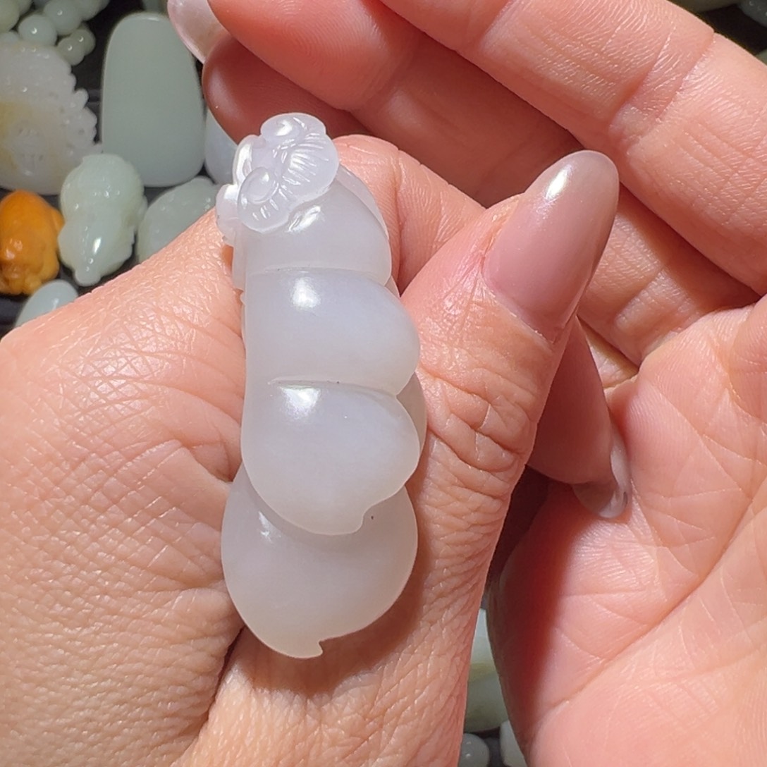 颈饰未镶嵌和田玉开**乐