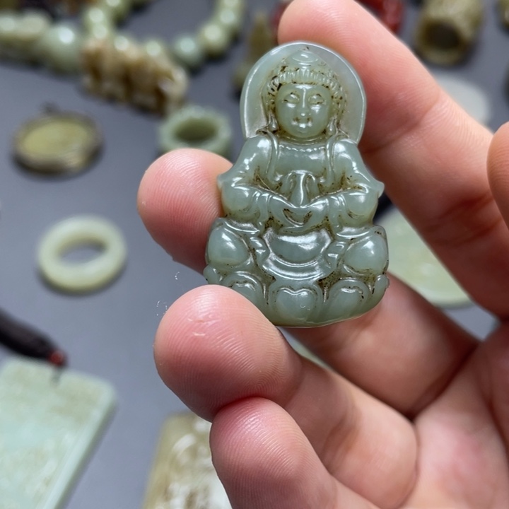 和田玉未镶嵌颈饰