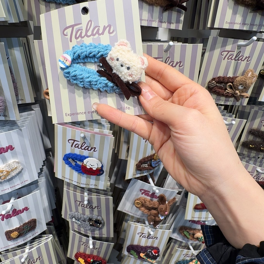 布艺非金属小熊拜拜