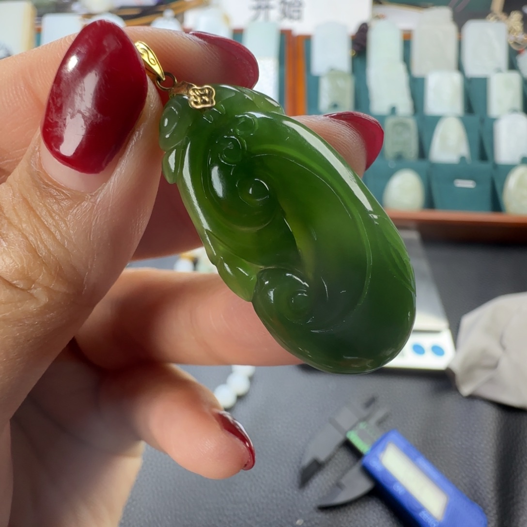 和田玉挂件未镶嵌