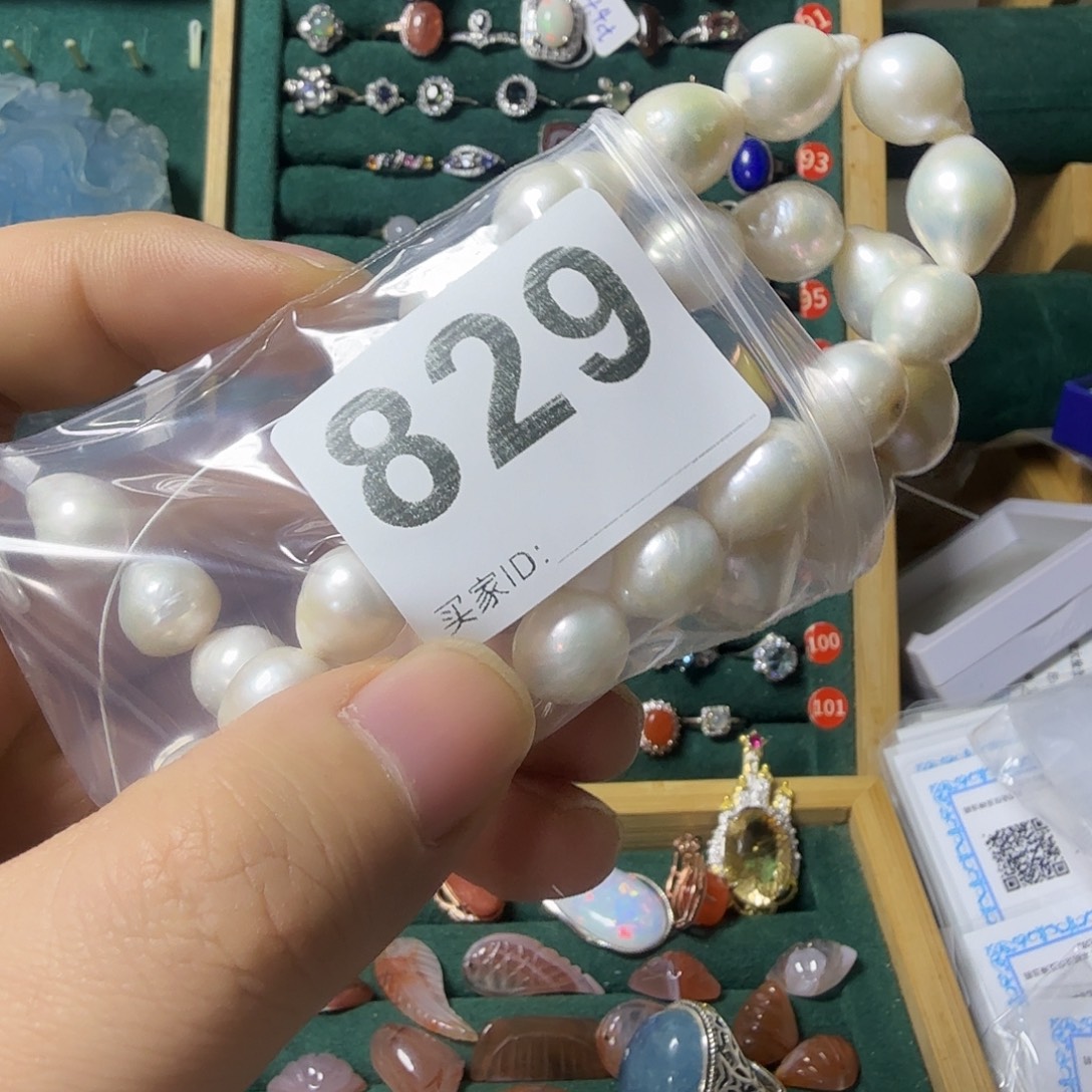 爱***猫淡水珍珠未镶嵌颈饰