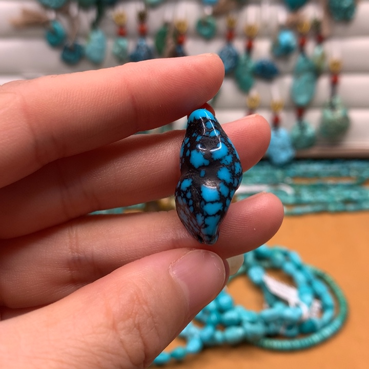 绿松石未镶嵌原矿李****²