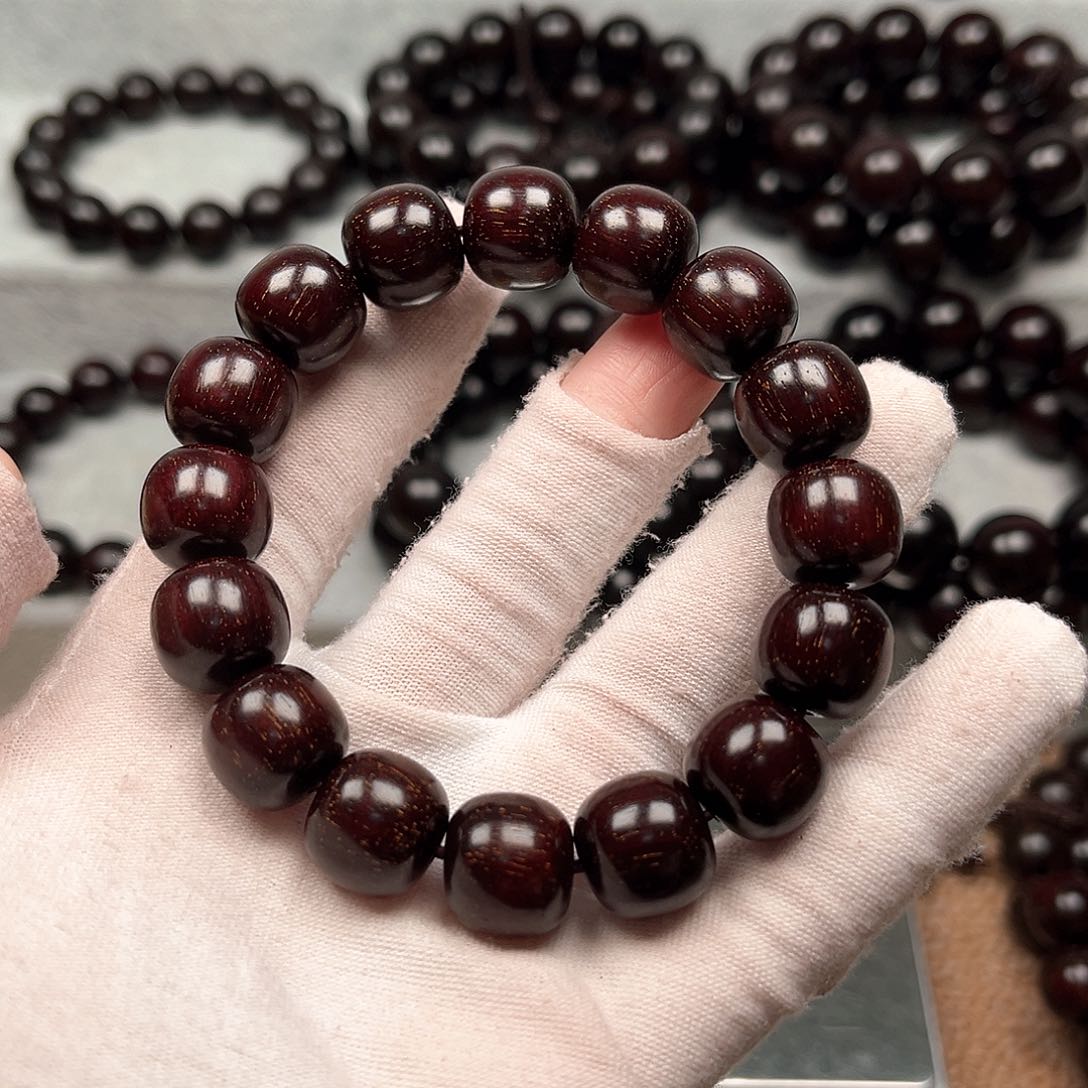 檀香紫檀（小叶紫檀）遇*@