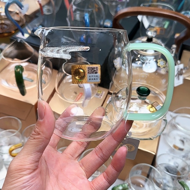 禾器浅玉色澄然月牙款