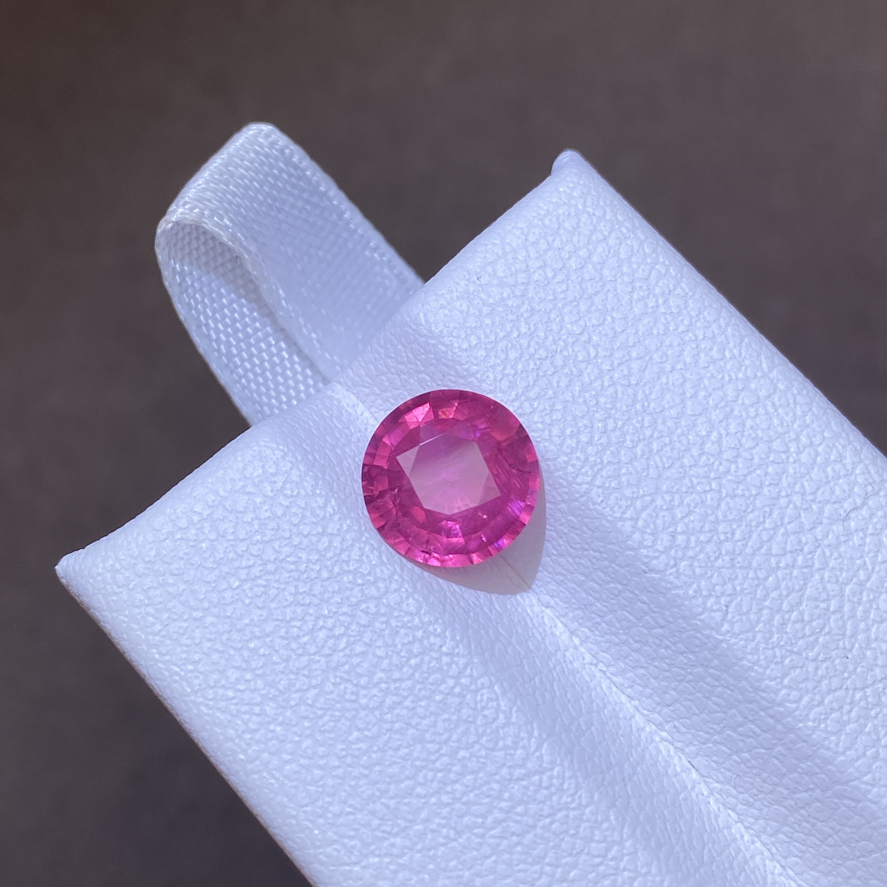 25A035 马亨盖尖晶宝石 2.50克拉