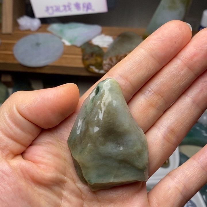 翡翠未镶嵌颈饰天然