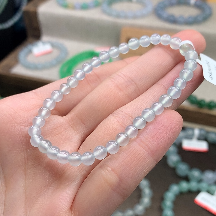 翡翠未镶嵌手链高冰白月光，5.0mm，漏