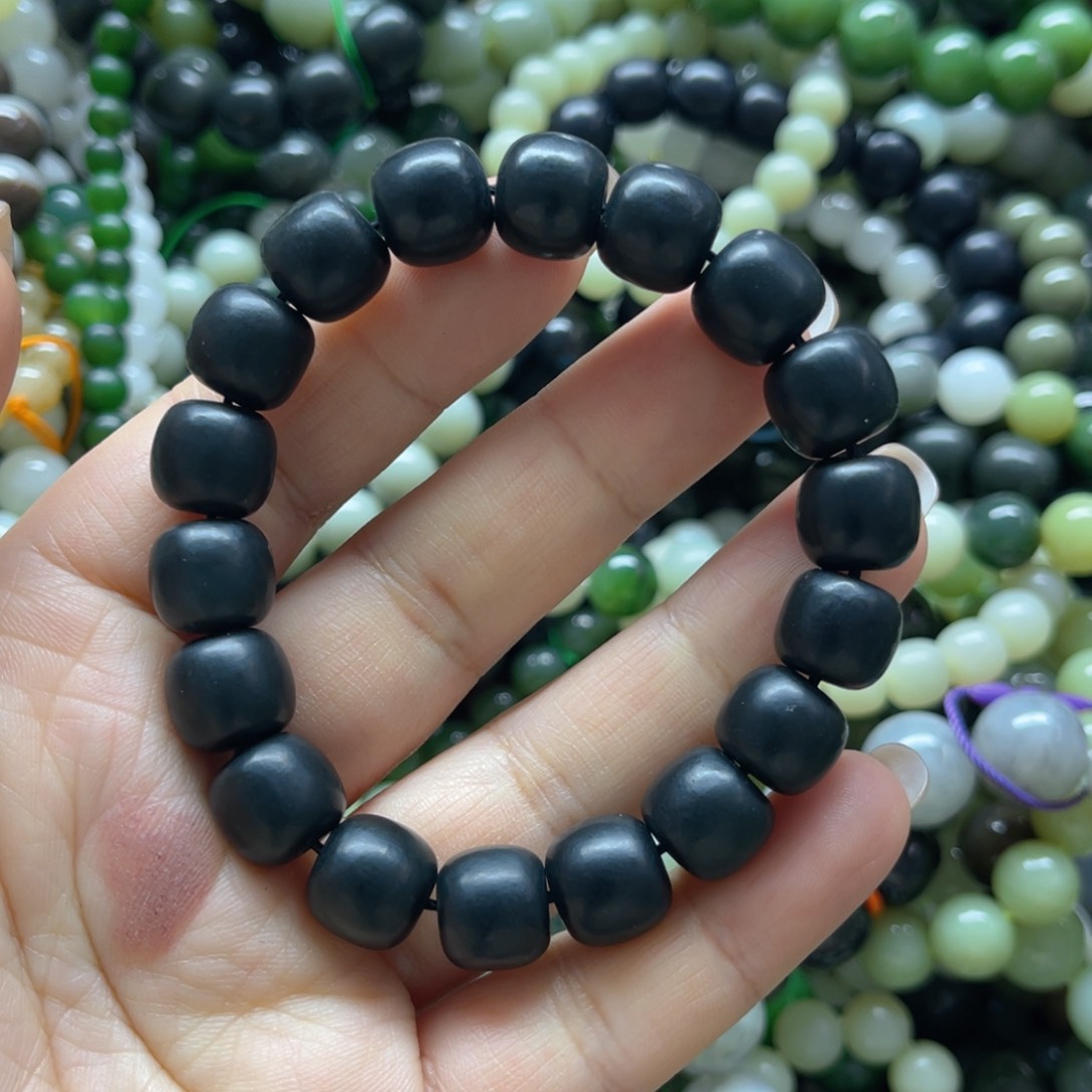 和田玉手链未镶嵌