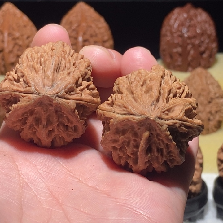 把件文玩核桃8号车