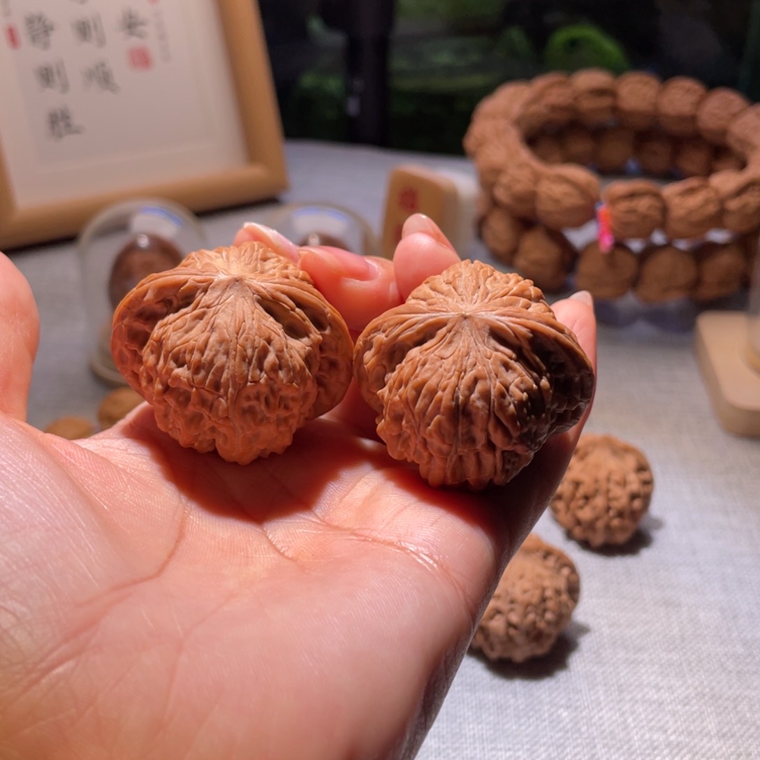 桃核把件风**向全品山地磨