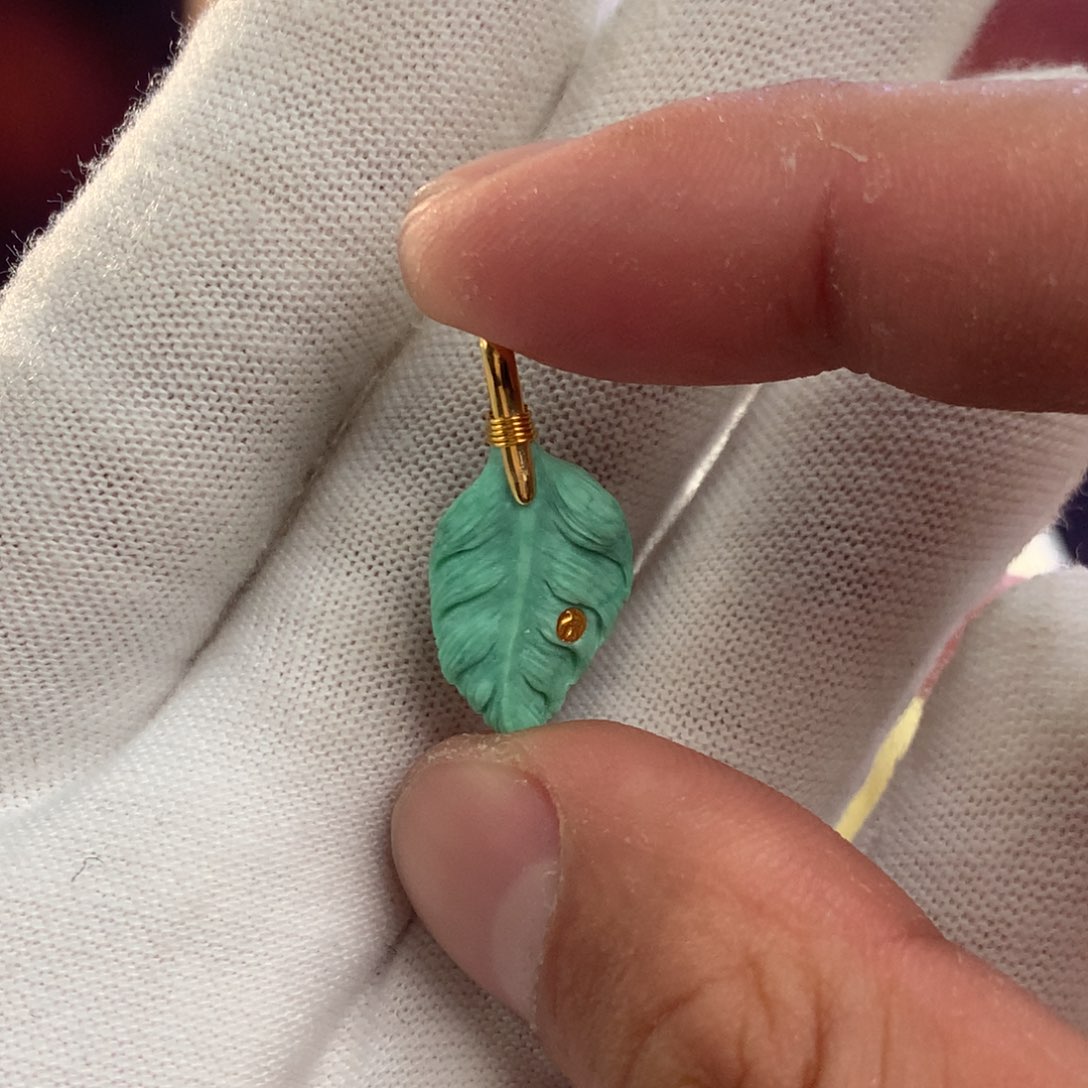 绿松石珠宝奇石18K金镶嵌