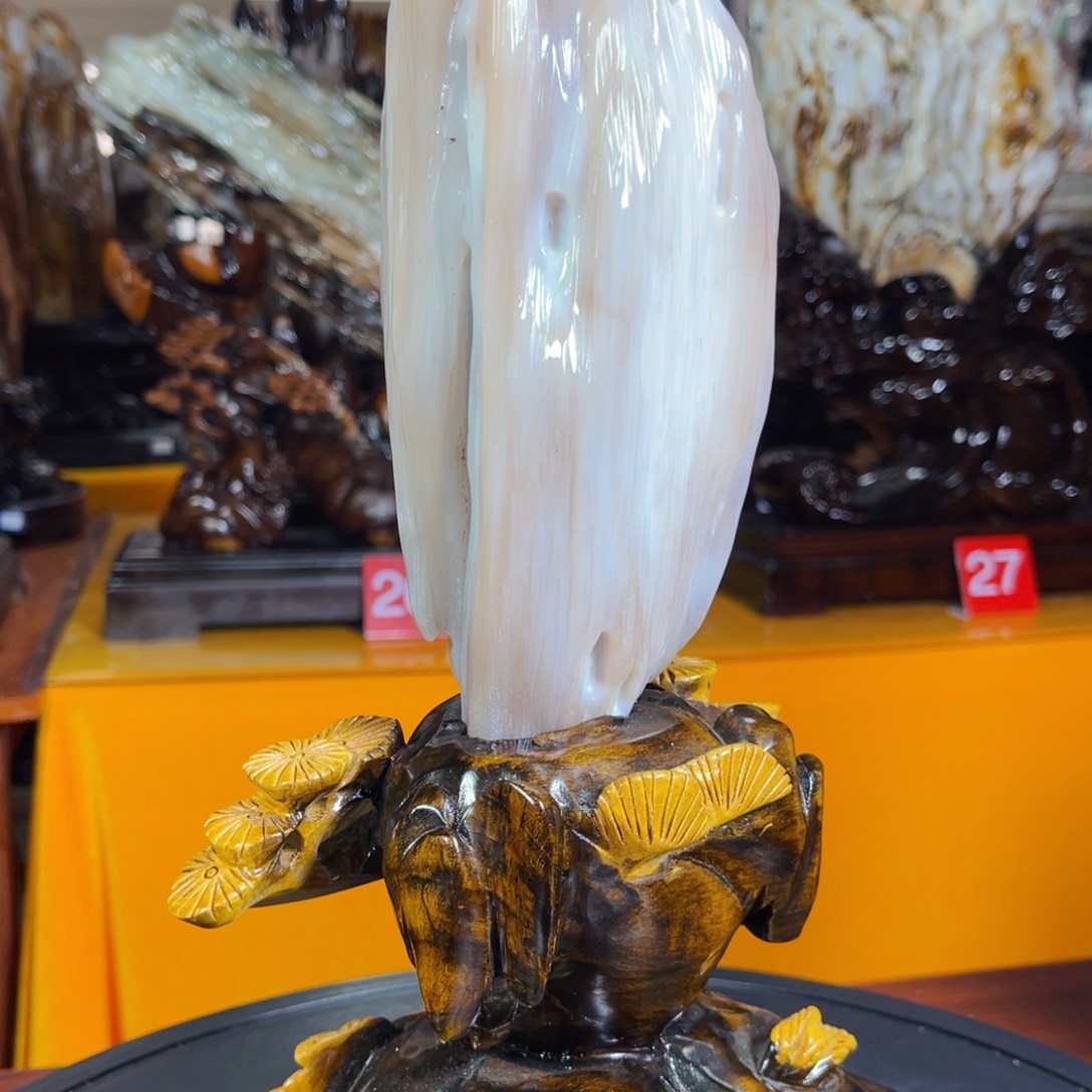 硅化玉未镶嵌珠宝奇石